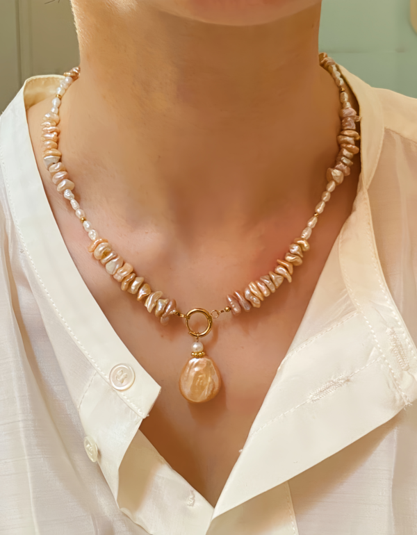 Raffie & Julia Blossom Glow Necklace - Freshwater Pearl Necklace with Baroque Pearl Pendant - Detachable Choker and Bracelet Set - Pink and Gold Pearl Jewelry - 18k Gold Plated Chain - Bridal Necklace for Women - Versatile Handmade Gift