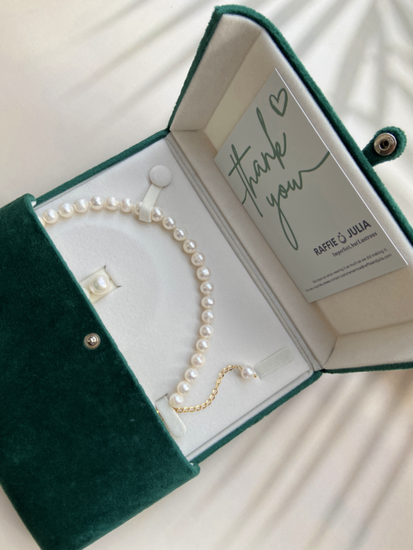 Raffie & Julia Eternal Pearl Necklace - 8.5-9.5mm Hand-Knotted Freshwater Pearl Necklace with Customizable Charms, 18k Gold-Plated Clasp, Adjustable Length, Elegant & Casual, Classic Gift for Women