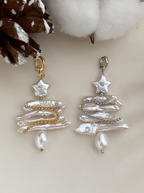 Raffie & Julia Handmade Christmas Tree Pendants with Freshwater Pearls - Colorful & White Variants, Perfect as Necklace Pendant or Brooch, Free Golden/Silver Tone Brooches Included